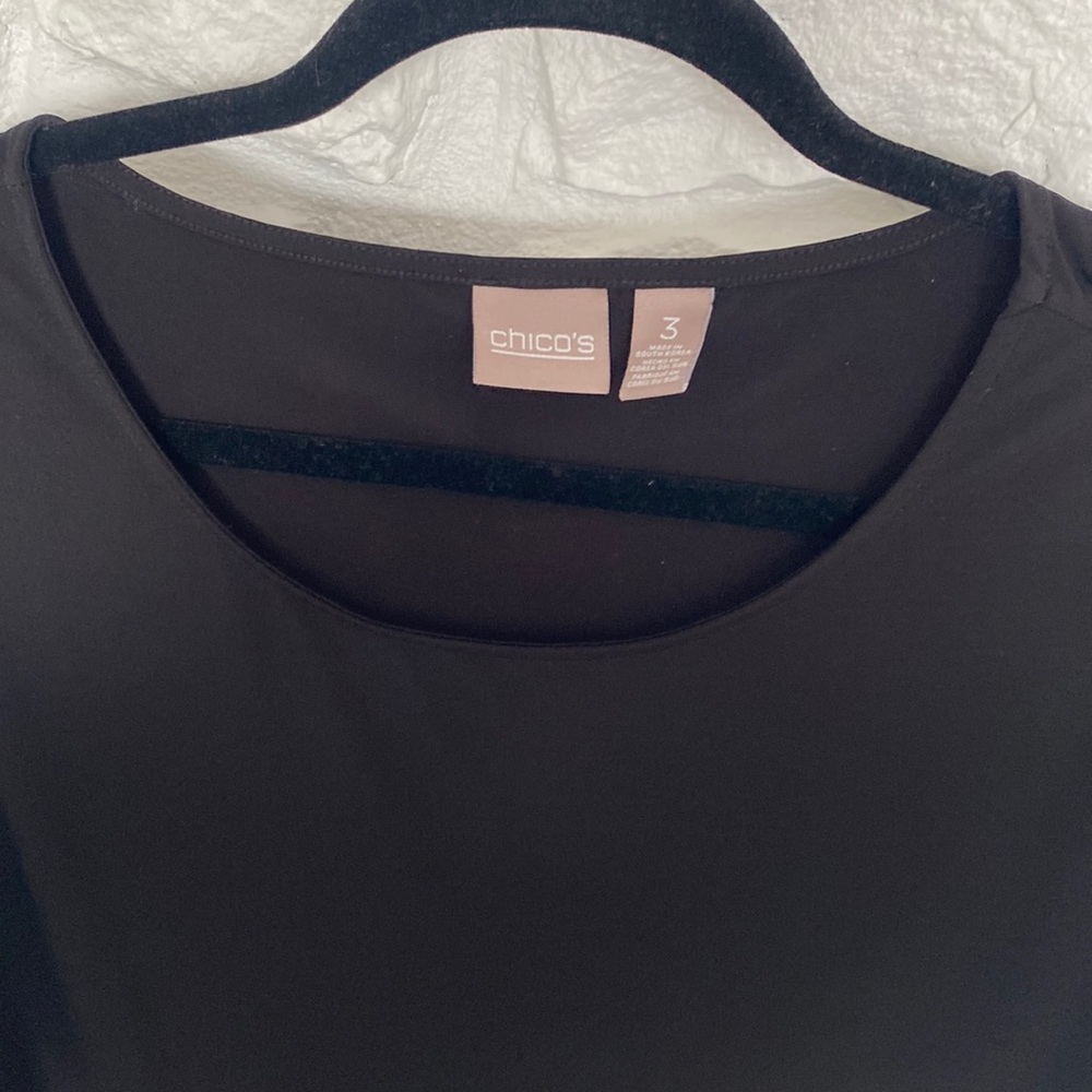 Chico’s Black short sleeve stretchy top with tie on side Chico size 3 or XL - Picture 2 of 13